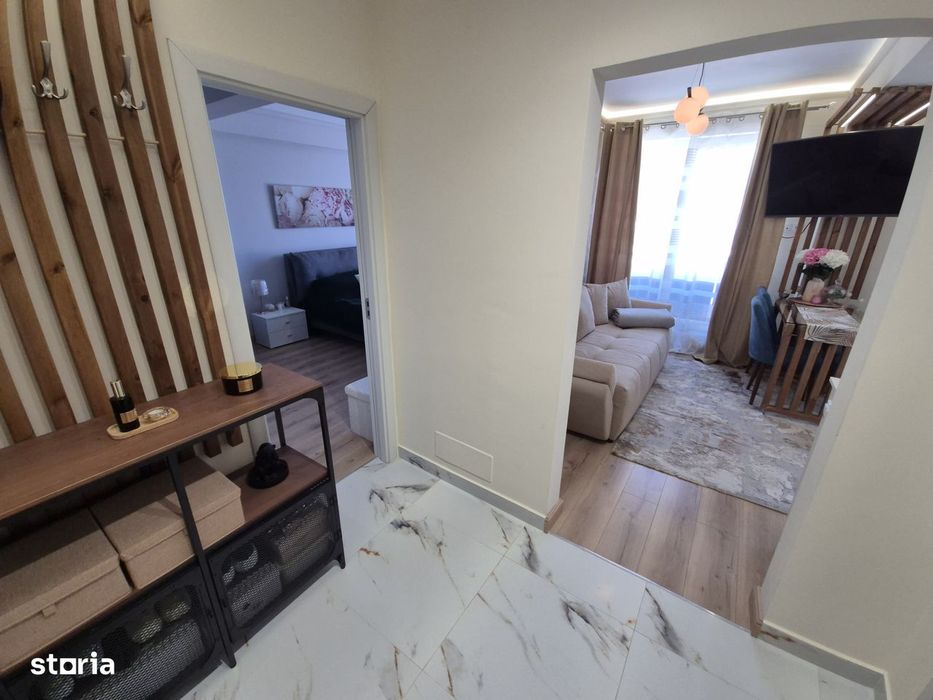 Apartament modern/ 2camere/ bloc nou/ balcon 12mp/ zona Terra