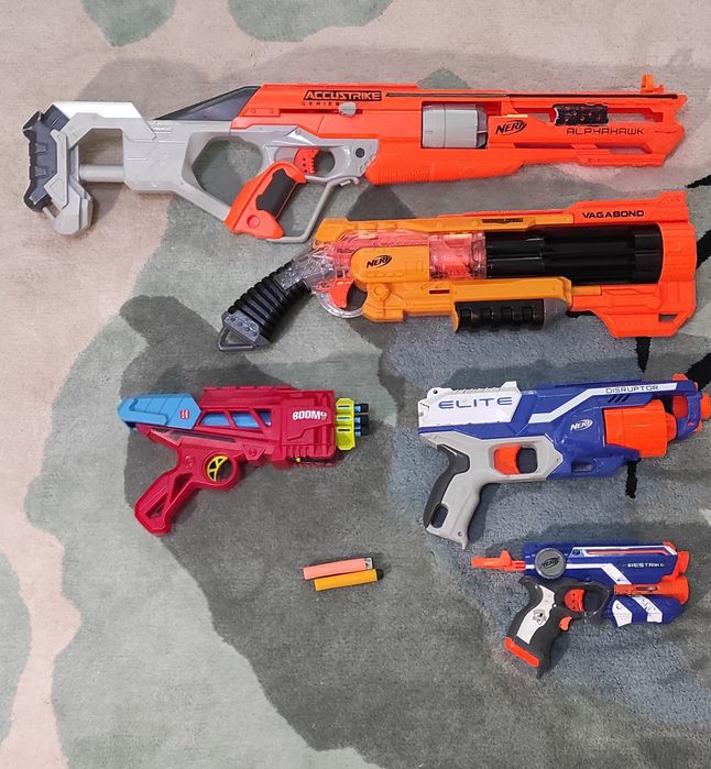 Pușca și pistoale Nerf