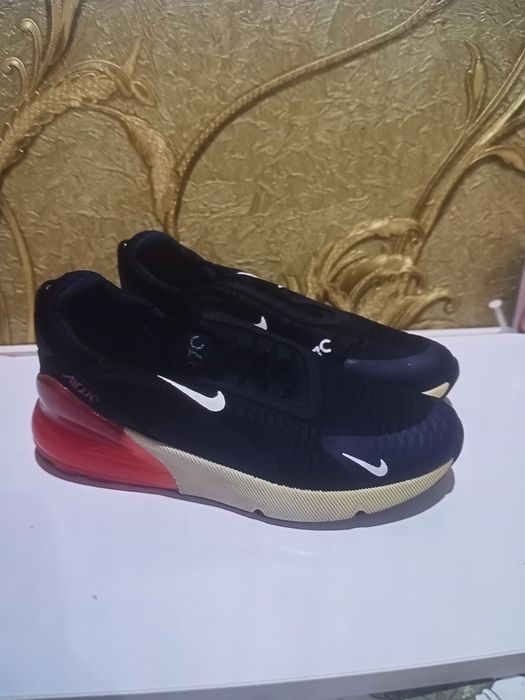 Nike krasofka holati yahshi