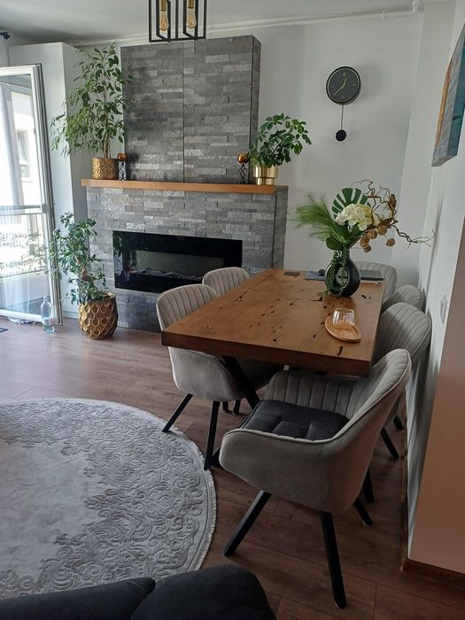 Vând apartament 2 camere mobilat, utilat modern