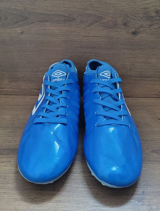 Нови!Детски бутонки Umbro-37номер