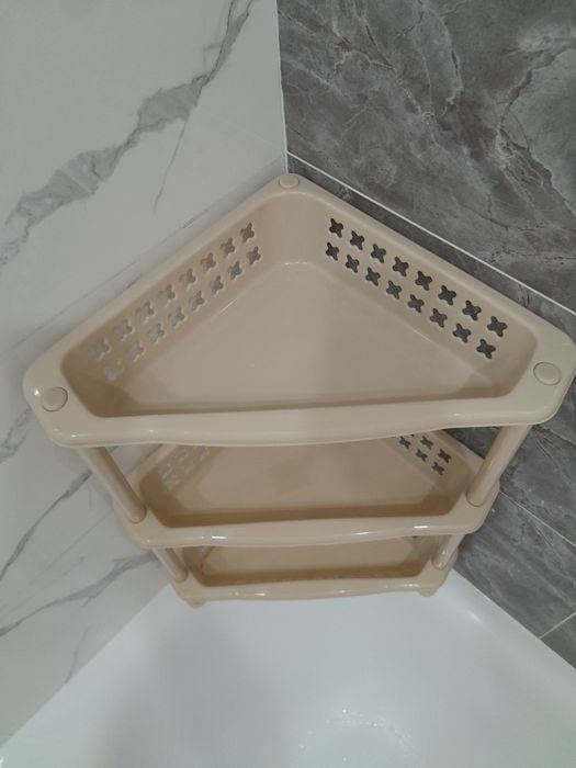 Продам полку для ванной