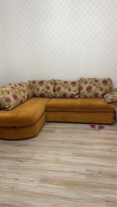 Диван б/у 30000тг