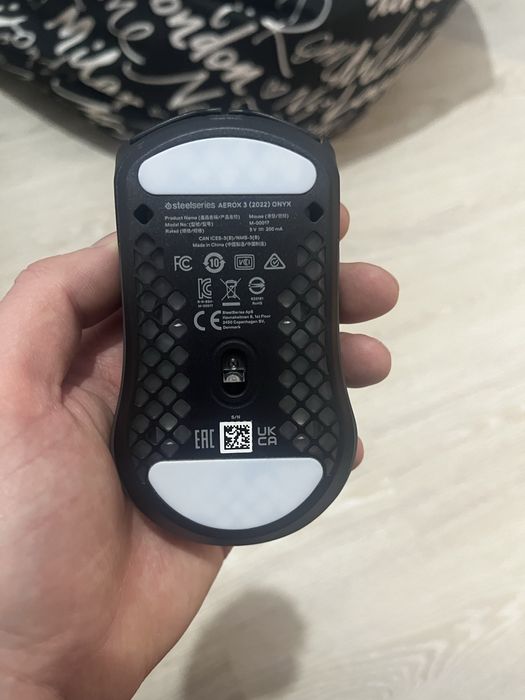 Мишка Steelseries Aerox 3