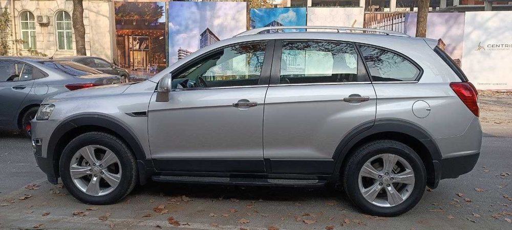 Chevrolet captiva 2011, 3.0l
