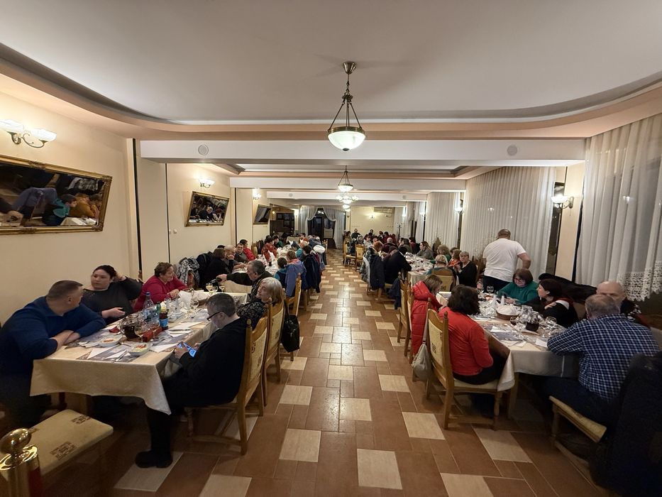 Transport persoane, curse ocazionale, excursii, pelerinaje, nunti