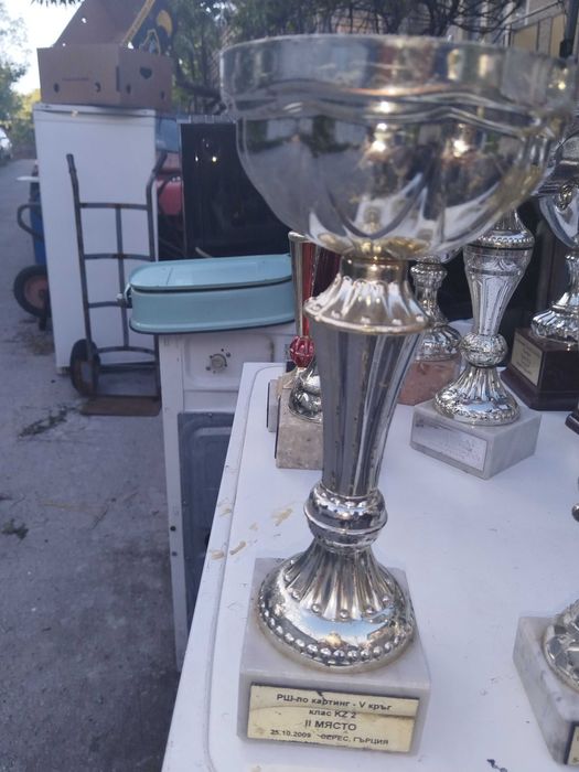 Купи от състезания по мотокрос и картинг