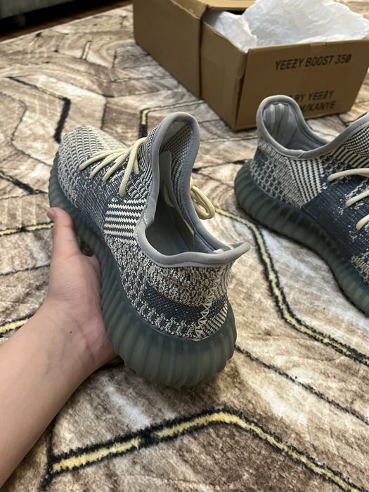 yeezy 350 ash blue