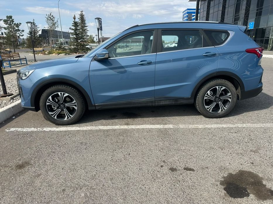 Продаю JETOUR X70