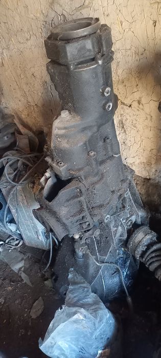 Каробка ауди 100 с3