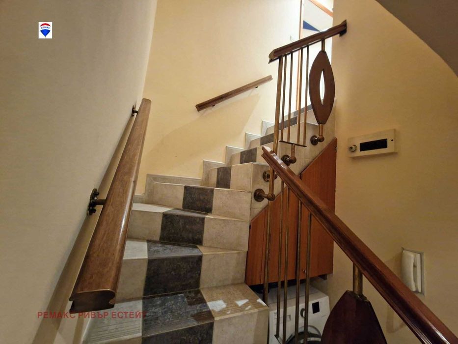 Мезонет за продажба в кв. Ялта, гр. Русе