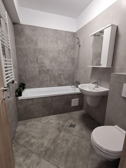 PROPRIETAR Inchiriez garsoniera spațioasă cu parcare cartier Brancusi