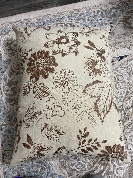 Диван продам в хорошем состоянии