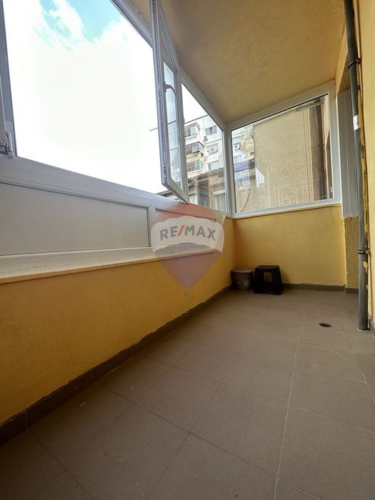 Дава се под наем Двустаен апартамент в Варна, Левски - 65 кв.м за 382.5 € - Снимка #7