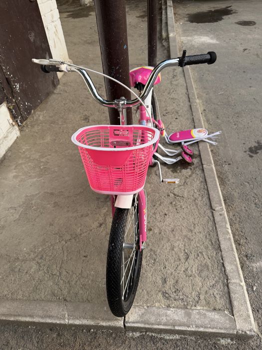 Продам ДЕТСКИЙ ВЕЛОСИПЕД для девочек