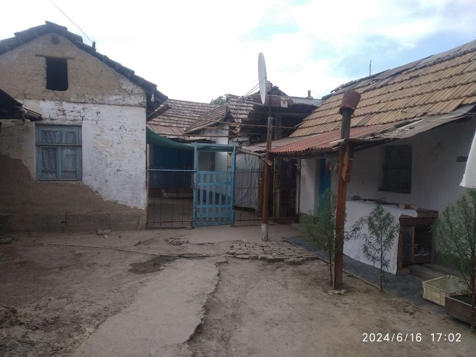 Уй сотилади срочная