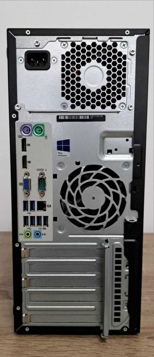Sistem Desktop PC HP EliteDesk + Monitor Philips