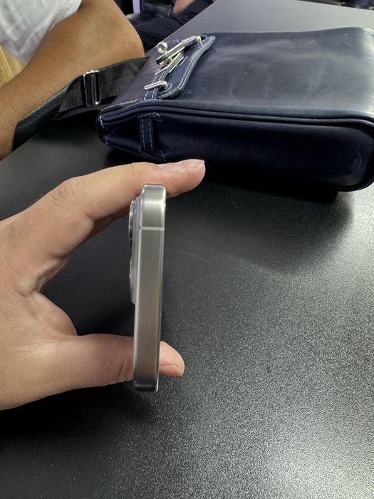 Iphone 15 pro без ремонта акб 86