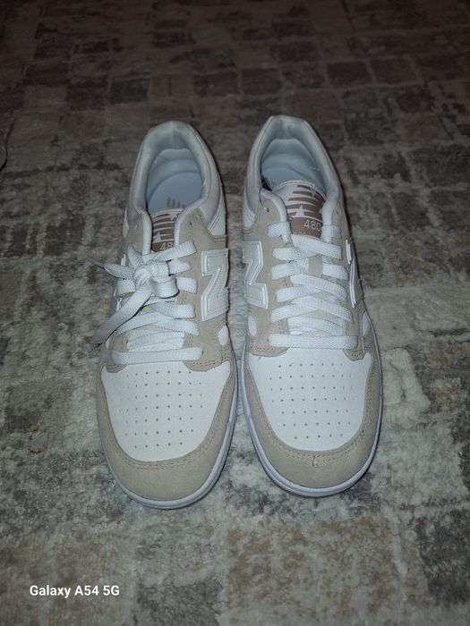 Adidasi New Balance noi 43