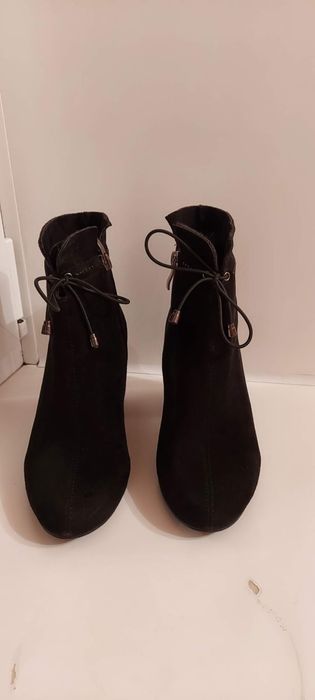 Продам ботинки весна-осень