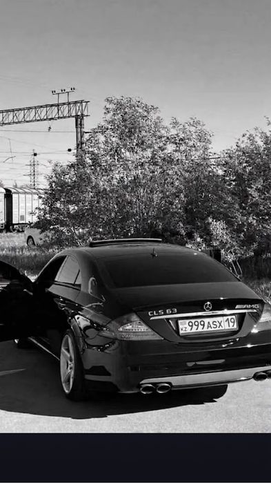 Mercedes Benz W219 CLS63 [Stage3]