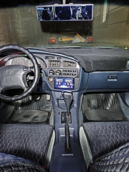 Тойота Камри универсал