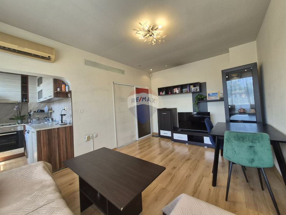 Продава се Тристаен апартамент в Варна, Левски - 66 кв.м за 2304 €/кв.м - Снимка #4