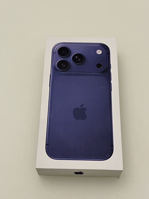 iPhone 17 Pro, Deep Blue, 256GB. Новый!
