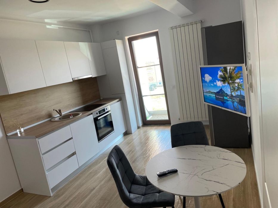 Inchiriez apartament nou Supreme Residence Doamna Stanca