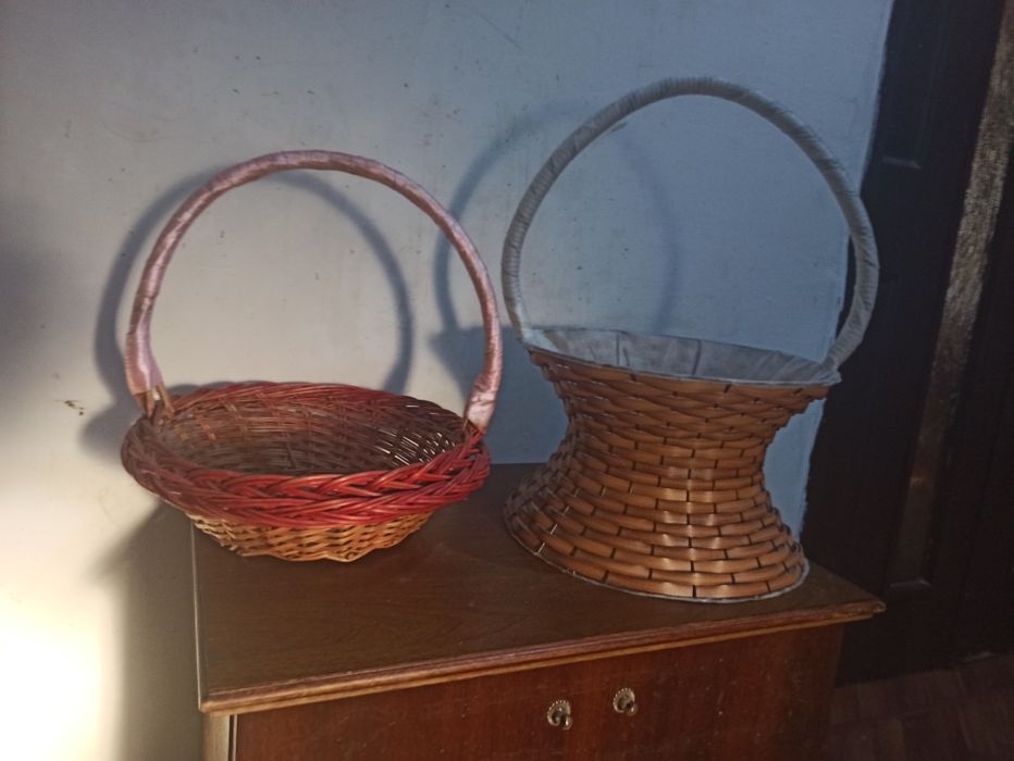Корзинки  для цветов или декора.