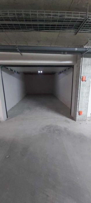 Дава се под наем Гараж / Паркомясто в Пловдив, Тракия - 30 кв.м за 122.4 € - Снимка #3