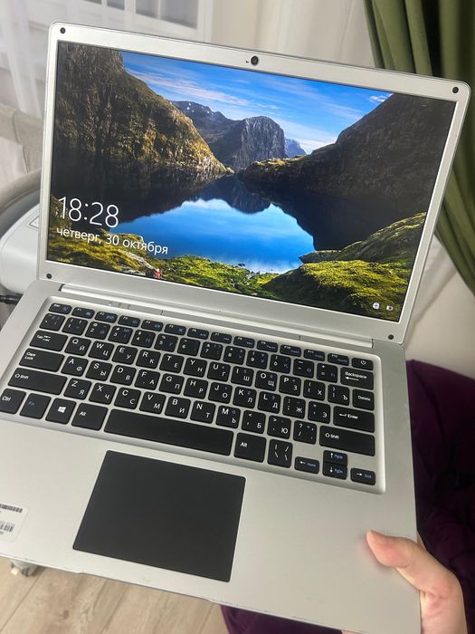 Ноутбук hasee офисной ноутбук