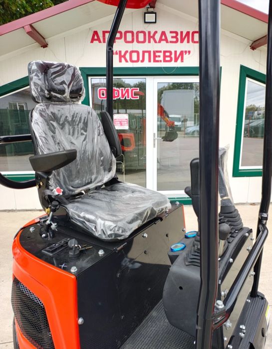 Багер Kubota Avator SW10
