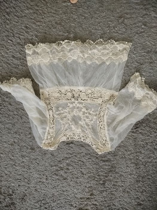 Продам женскую одежду