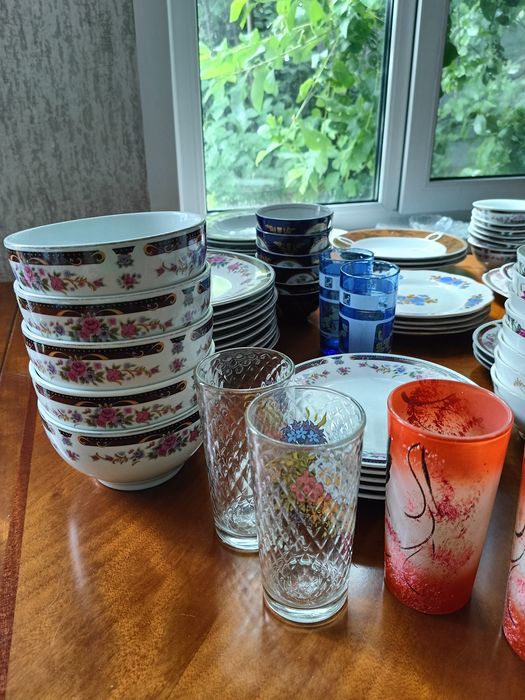 Продается набор посуды