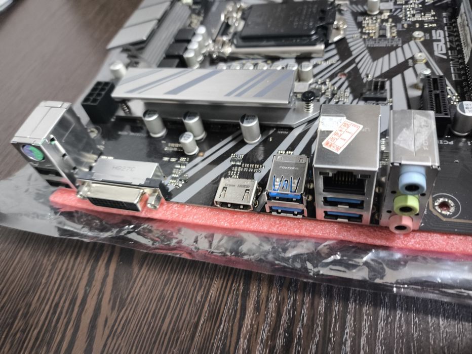 Новая! Янги! Asus Prime Z370P-II