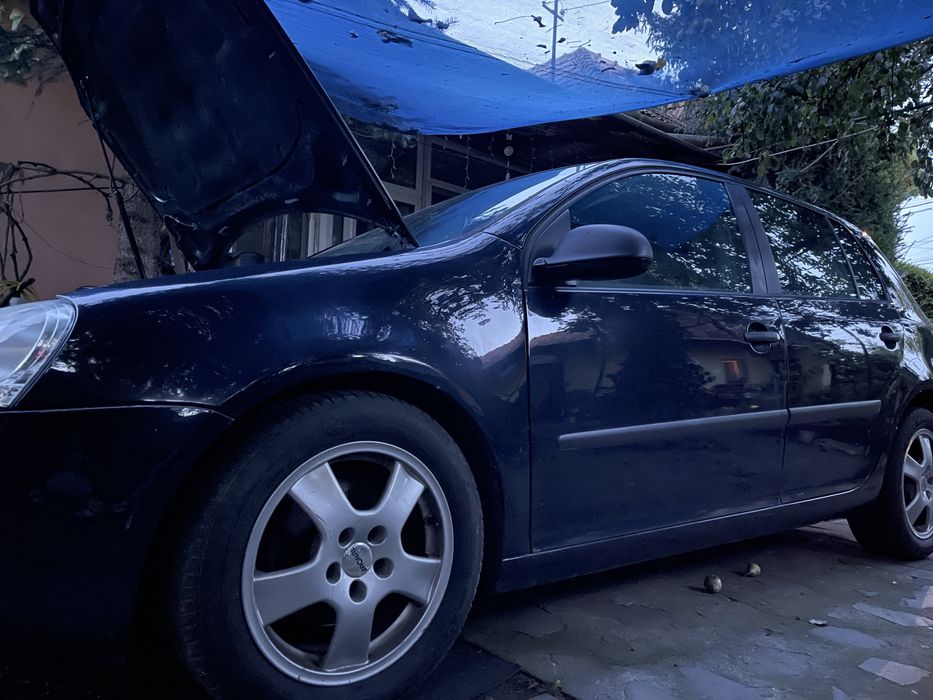Volkswagen golf 5