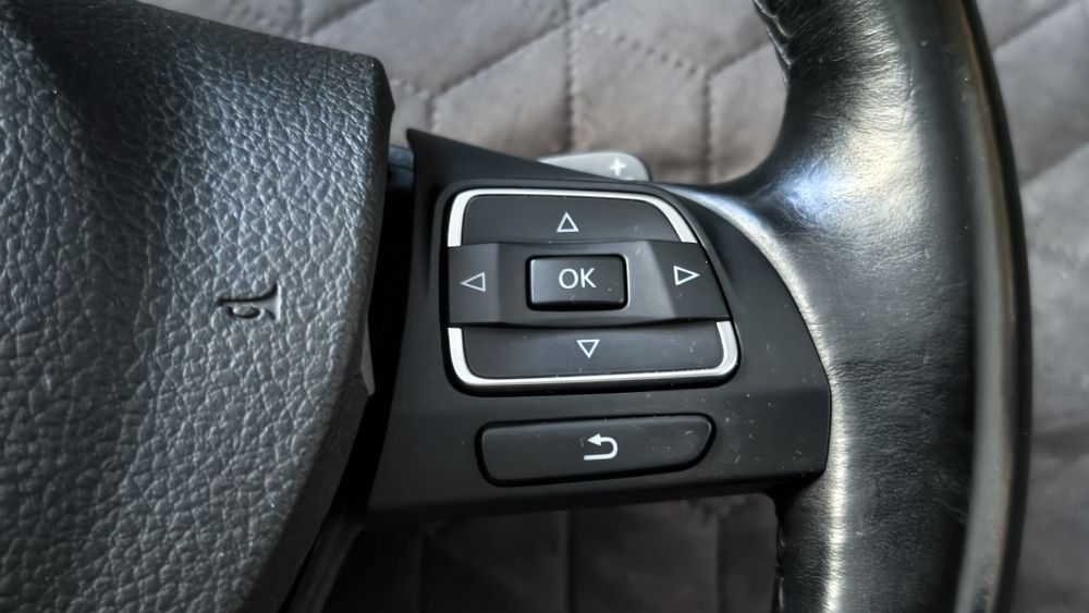 Vand volan passat b6, b7, cc cu padele