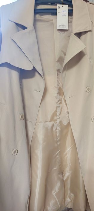 Плащ женский новый 48 размер