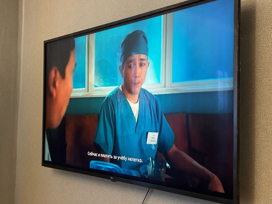 Продам телевизор