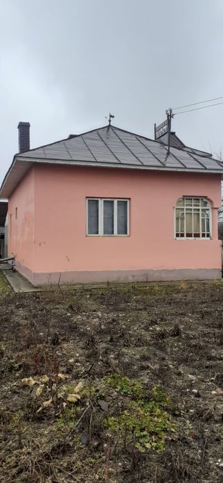 Vand casa locuibila cu 3 camere