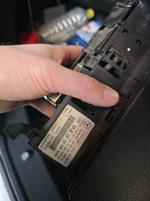 Navigatie Mercedes w204