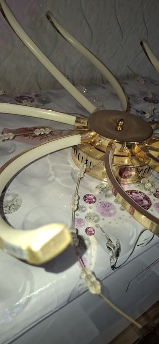 Продам люста 30000