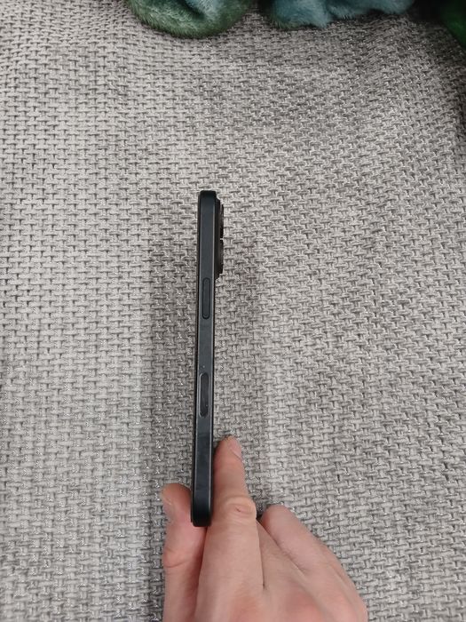 iPhone 16 128GB обмен на PS 5 Pro