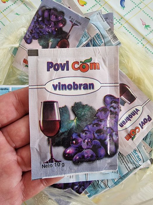 Vinobran Praf de limpezirea vinului Valabil 2027