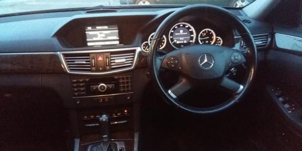 Mercedes W 212 W 207 E 250,   На части