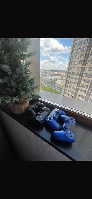 DualShock 4 для PlayStation 4