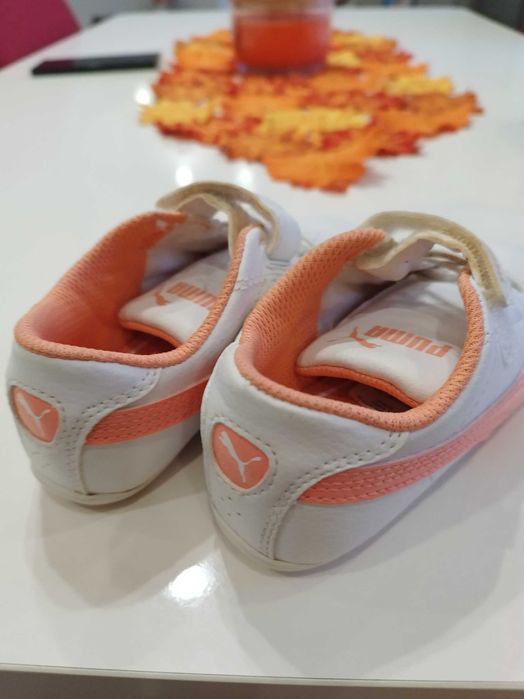 оригинални маратонки за момичета 27 номер пума нови puma
