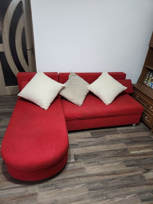 Coltar extensibila cu lada de depozitare