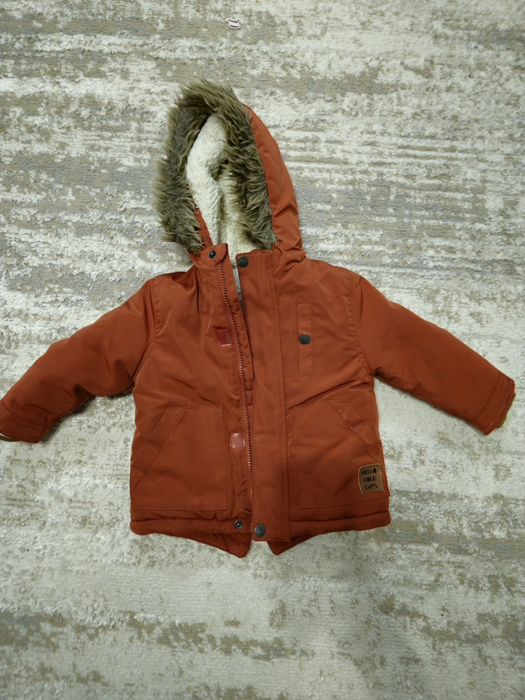 Geaca groasa impermeabila marimea 86